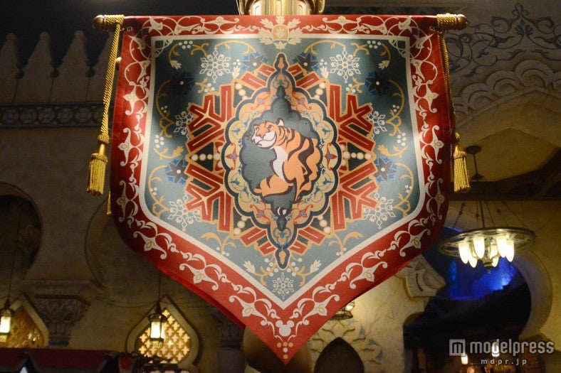 アラビアンコーストのタペストリー／ラジャー