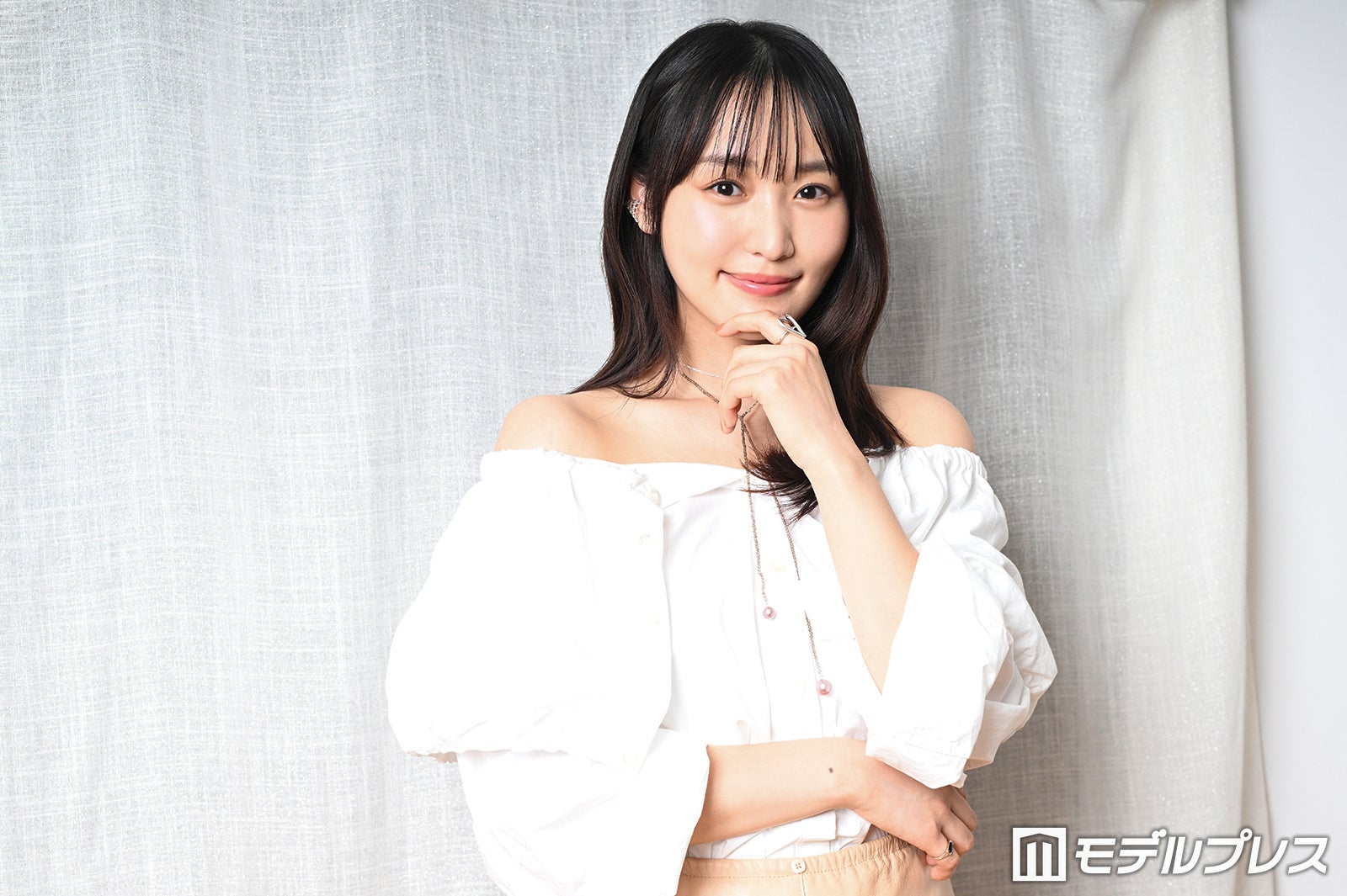 菅井友香（C）モデルプレス
