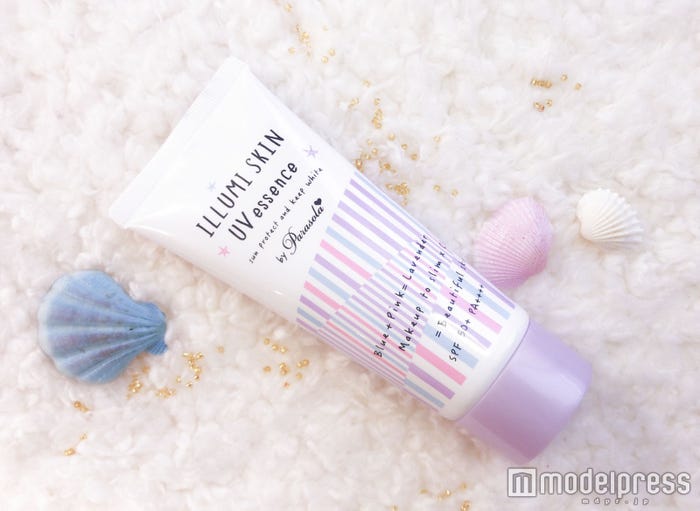 (C)モデルプレス