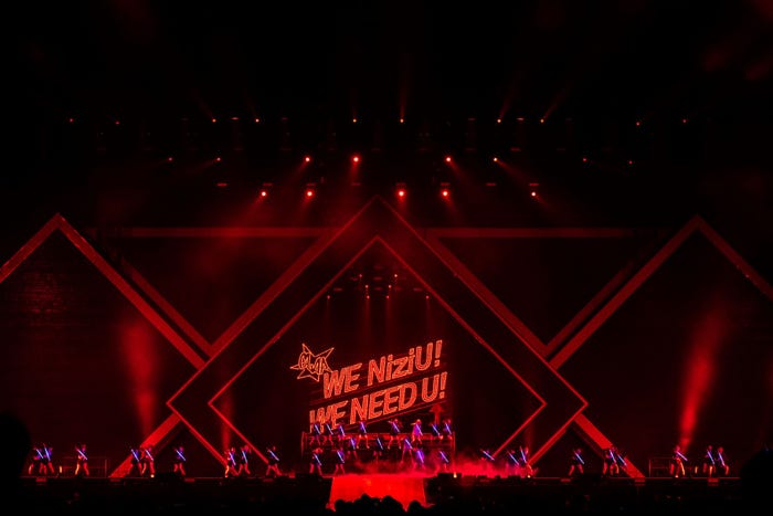 NiziU/撮影:田中聖太郎(提供写真)