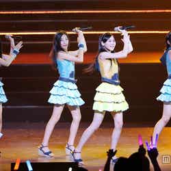 AKB48グループ研修生103名が圧巻のパフォーマンス/(C)AKS