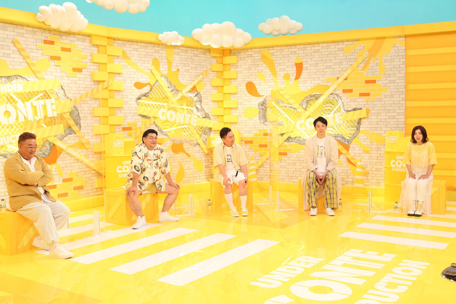 伊達みきお、富澤たけし、山内健司、濱家隆一、福田麻貴（C）フジテレビ