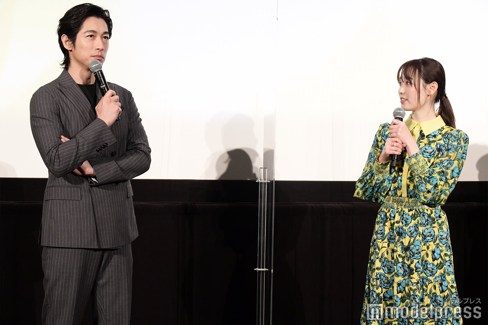 ディーン・フジオカ、福原遥（C）モデルプレス