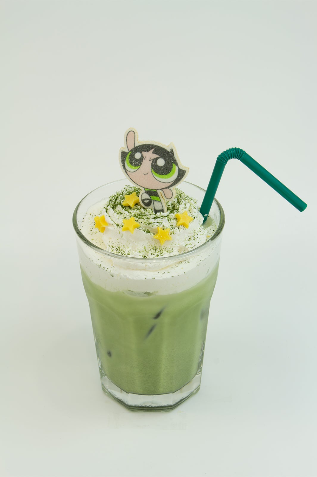 バターカップの抹茶オレ￥650（税込）／画像提供：SPINNS