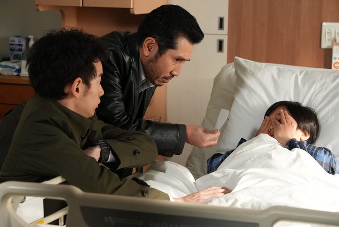 吉田健悟、渋川清彦、小林優仁/「真犯人フラグ 真相編」第13話より(C)日本テレビ