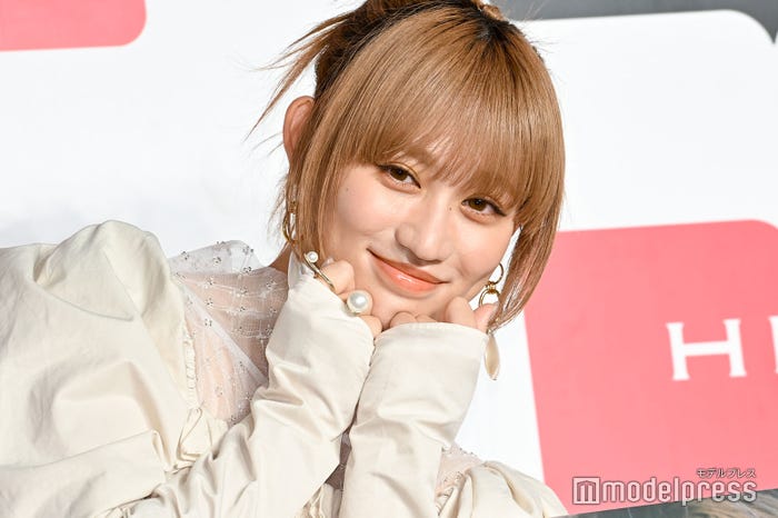 佐々木莉佳子(C)モデルプレス