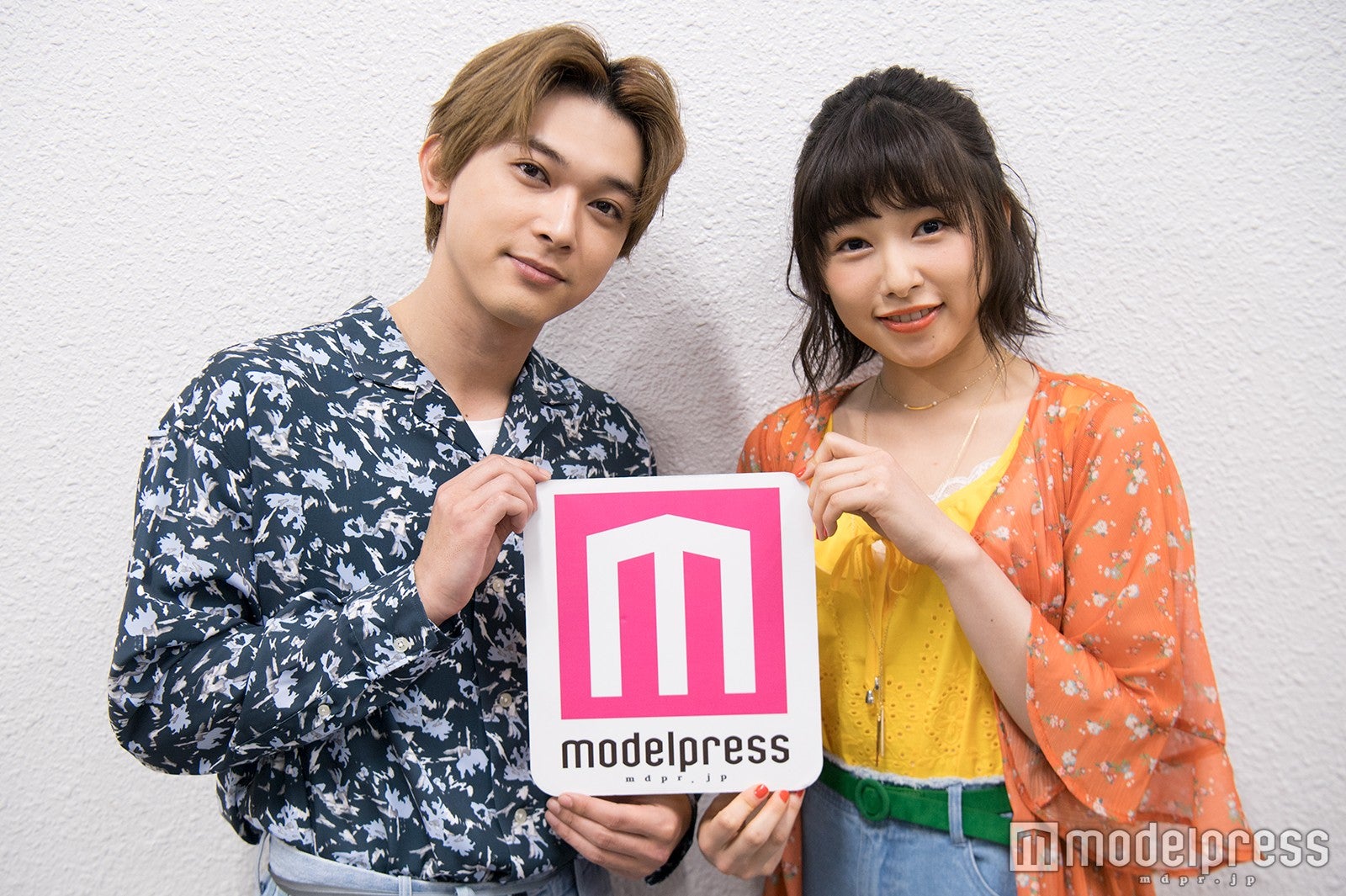 桜井日奈子、吉沢亮 （C）モデルプレス