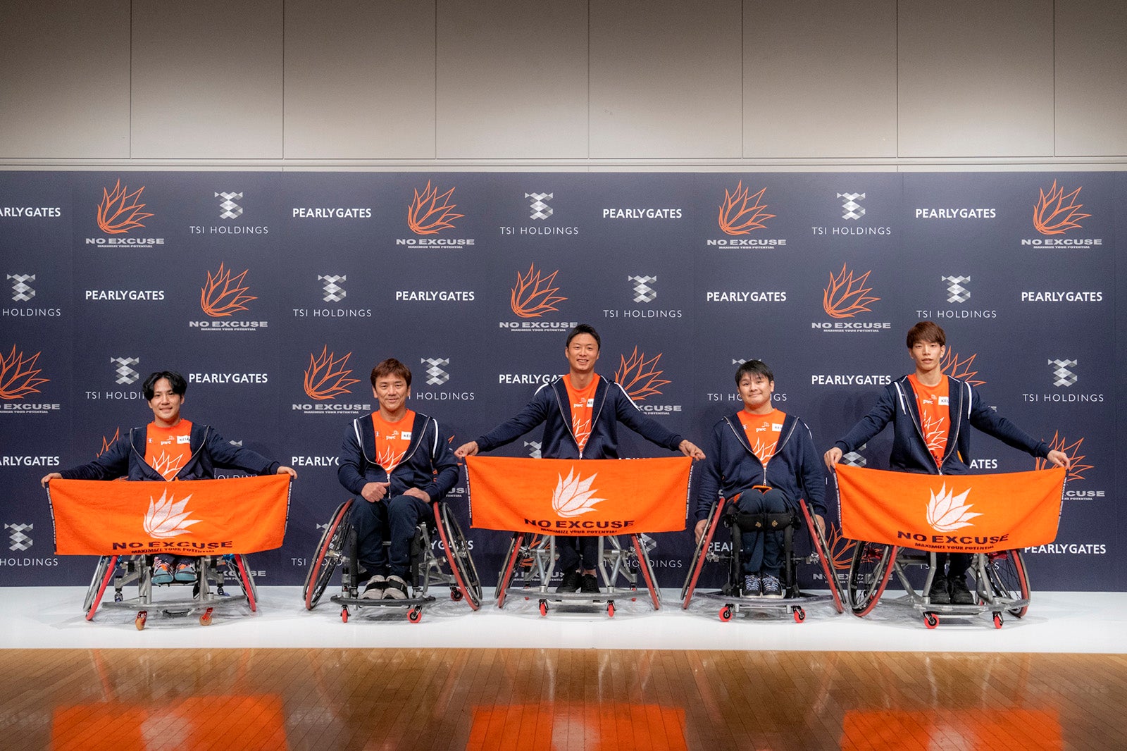 （左から）仙座北斗選手、森紀之選手、森谷幸生選手、大嶋義昭選手、高橋智哉選手 （提供写真）