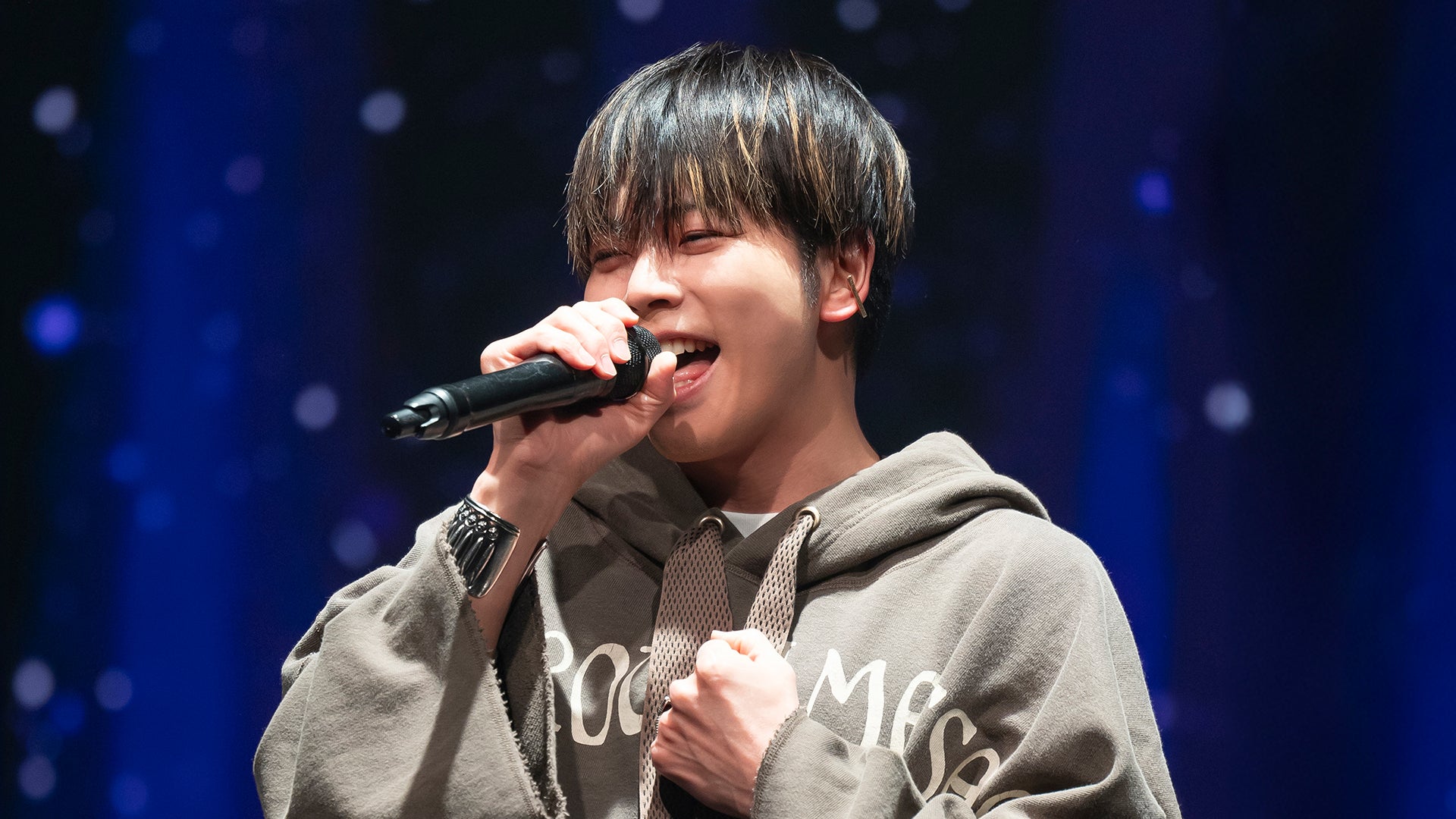 増田貴久 ブロマイド① NEWS 増田貴久 LPS ブロマイド 4枚 - メルカリ