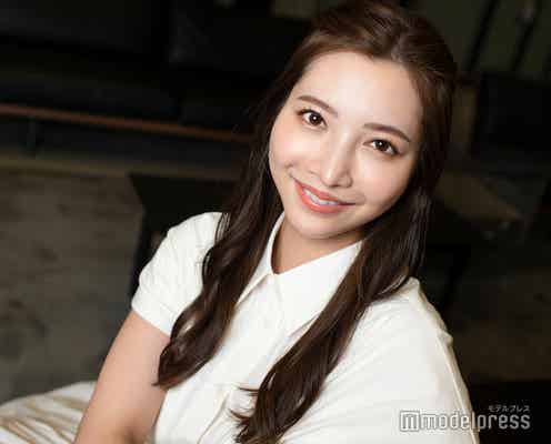 「バチェロレッテ2」尾崎美紀、彼氏との“見つめ合い”ショット公開「素敵すぎる」「お似合い」と反響