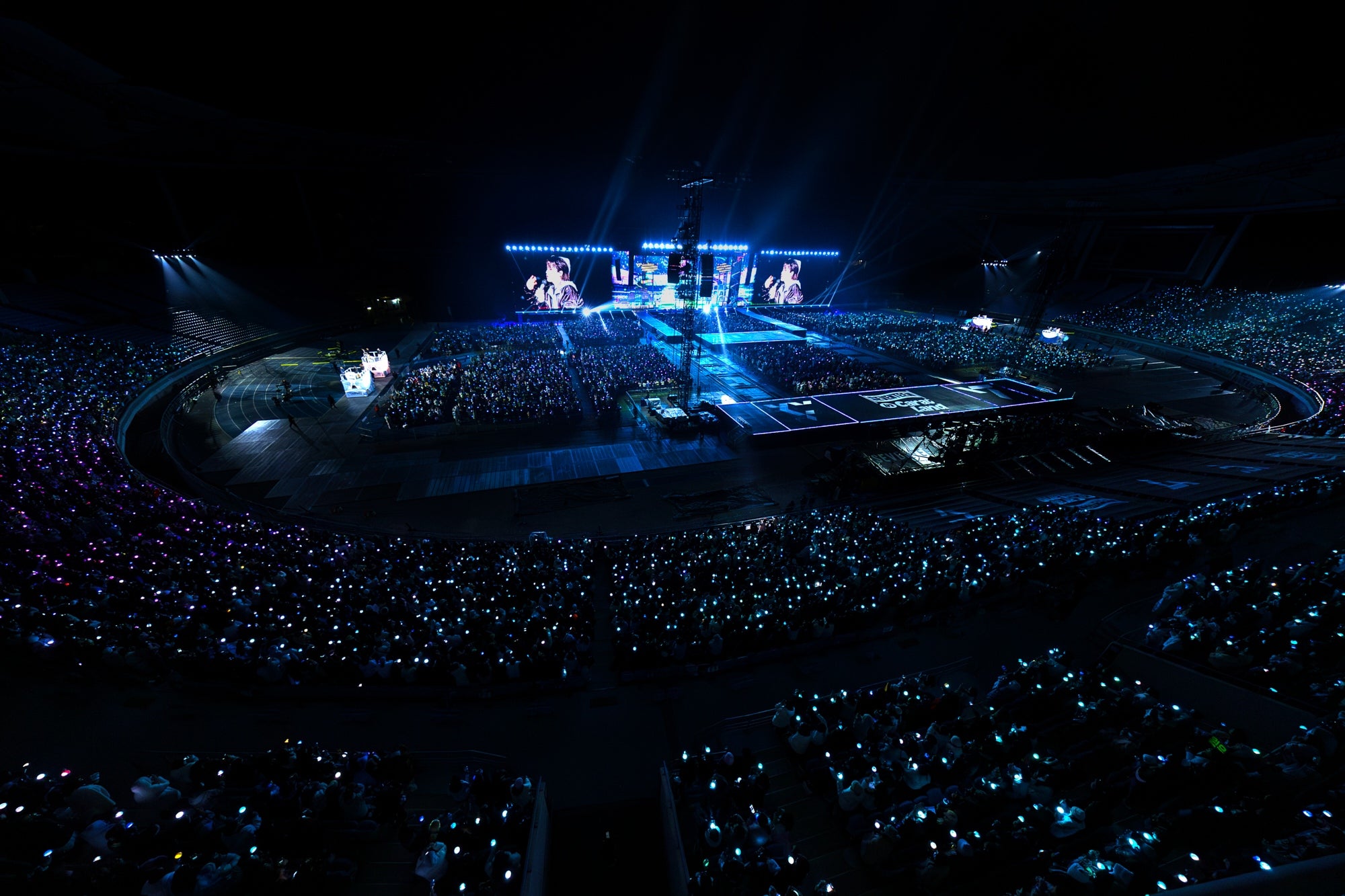 2025 SVT 9TH FAN MEETING＜SEVENTEEN in CARAT LAND＞（P）＆（C）PLEDIS Entertainment