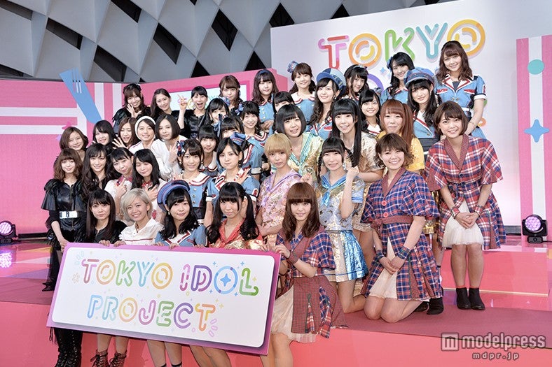 「TOKYO IDOL PROJECT」発足（写真左より）アイドリング!!!、ベイビーレイズJAPAN、HKT48、でんぱ組.inc、Negicco