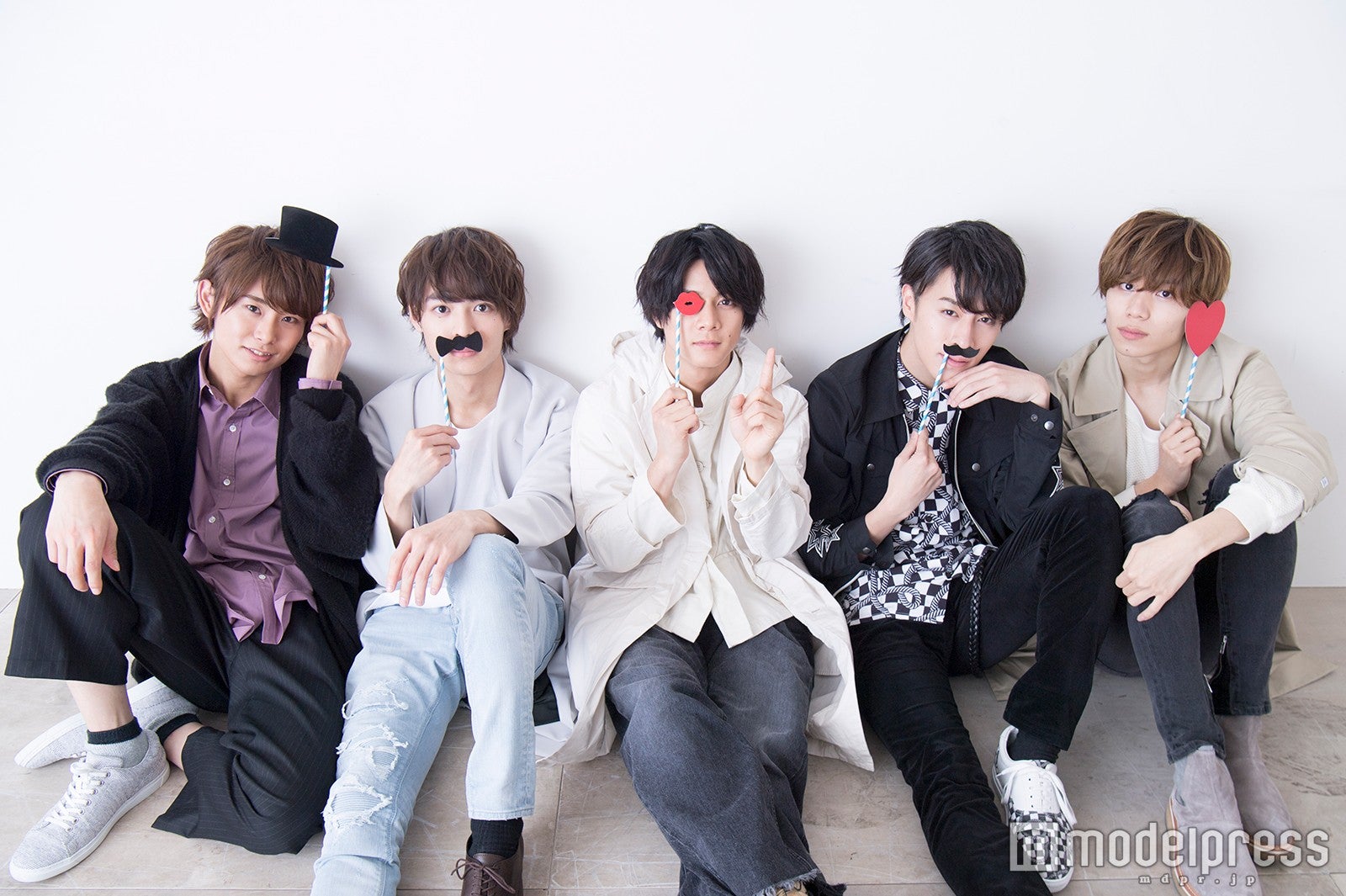 DearDream（左から）正木郁、溝口琢矢、石原壮馬、富田健太郎、太田将熙（C）モデルプレス