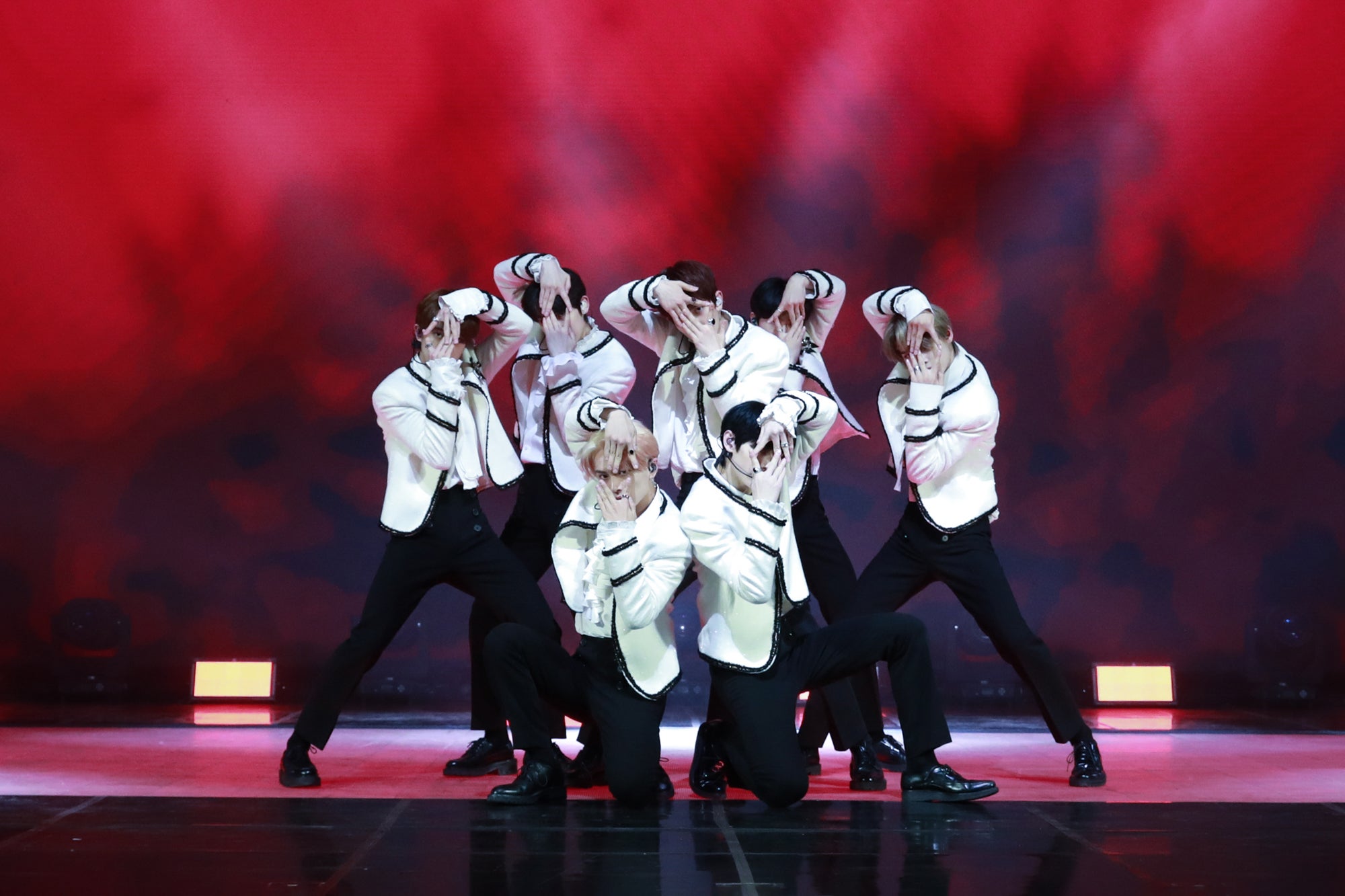 ENHYPEN（C）BELIFT LAB