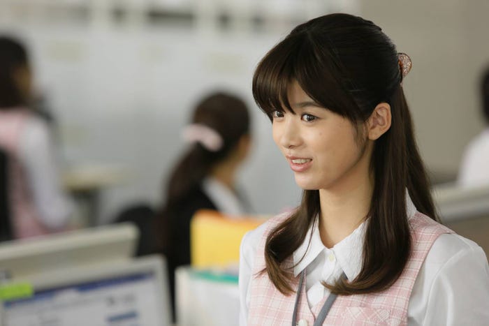 馬場ふみか(C)2017『ファイナルファンタジーXIV 光のお父さん』製作委員会