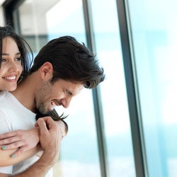 歯止めきかんかも 年上彼氏が キスしたくなる瞬間 4選 モデルプレス