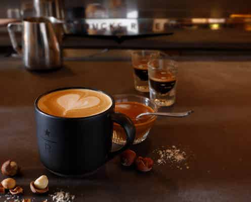 スタバ、15店舗限定「ヘーゼルナッツ プラリネ ラテ」登場