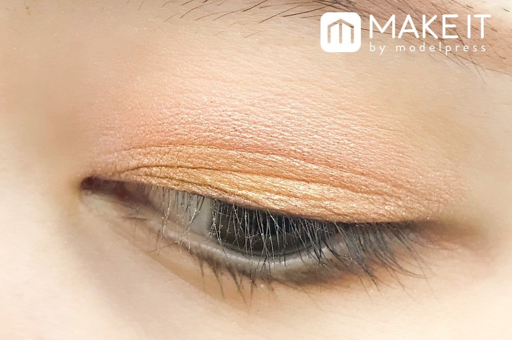 THREE ディメンショナルビジョンアイパレット／06 使用 (C)メイクイット