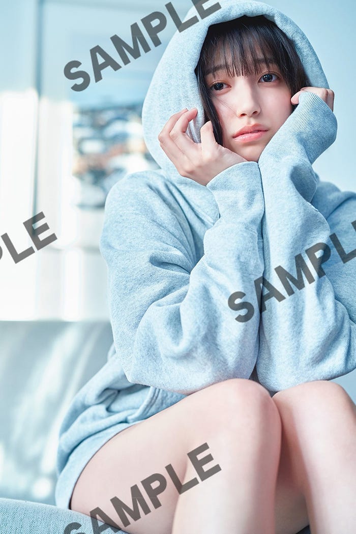 五百城茉央1st写真集「未来の作り方」楽天ブックス特典ポストカード:撮影/藤原宏