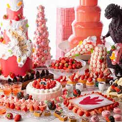 ストロベリーランチブッフェ「イチ・ゴジラ」/TM&(C)TOHO CO., LTD.