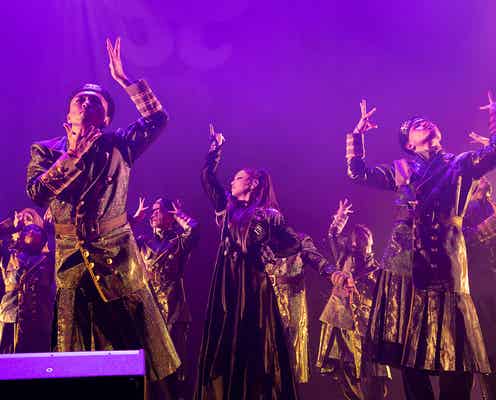 浜崎あゆみ、初の無観客配信ライブで約5ヶ月ぶりステージ 我が子へ捧げる「オヒアの木」初披露<ライブレポ/セットリスト>