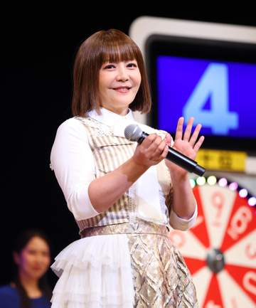 華原朋美がサマージャンボ抽せん会に登場 12億円が当たったら「家族に相談します。心配すぎる」