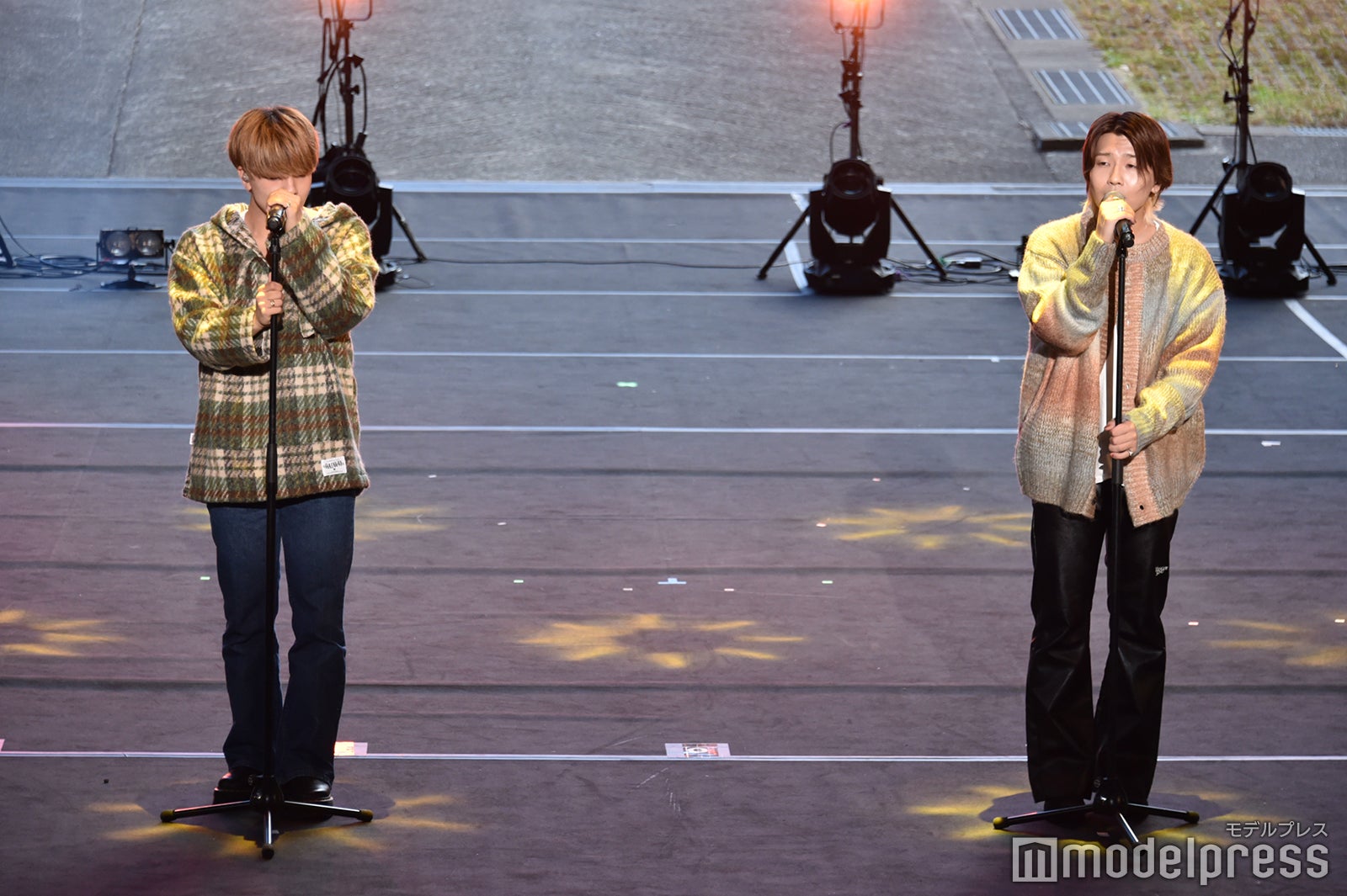 （C）モデルプレス