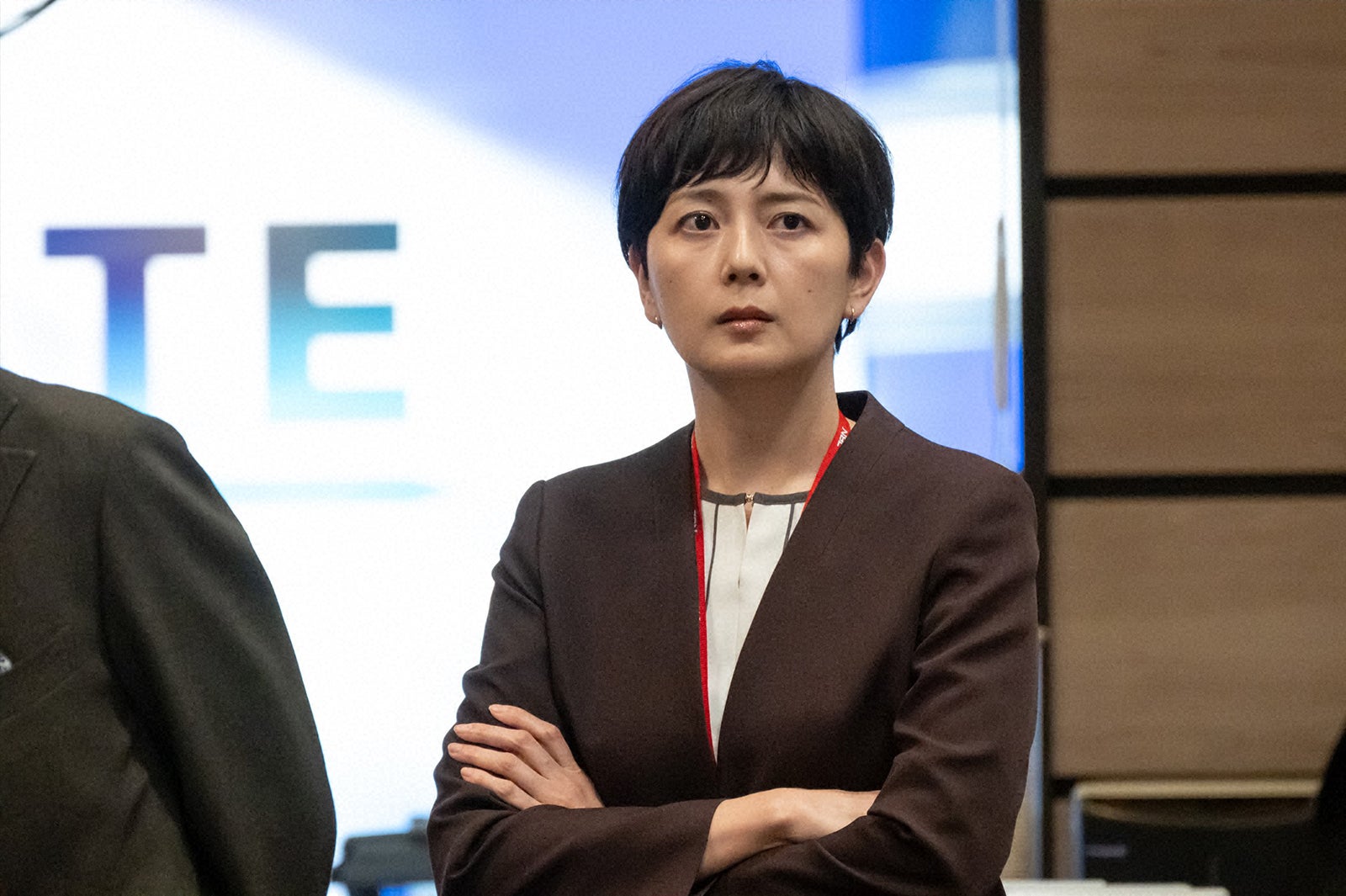 菊池亜希子「キャスター」第3話（C）TBS