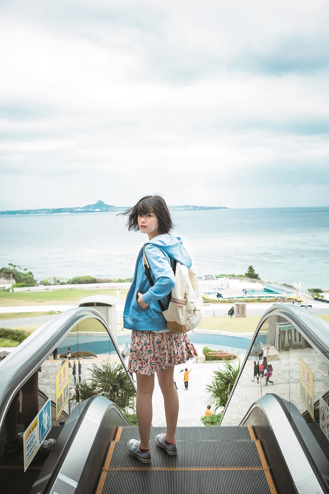 欅坂46長濱ねるが“ピュアかわいい”透明感溢れる美貌で魅せる
