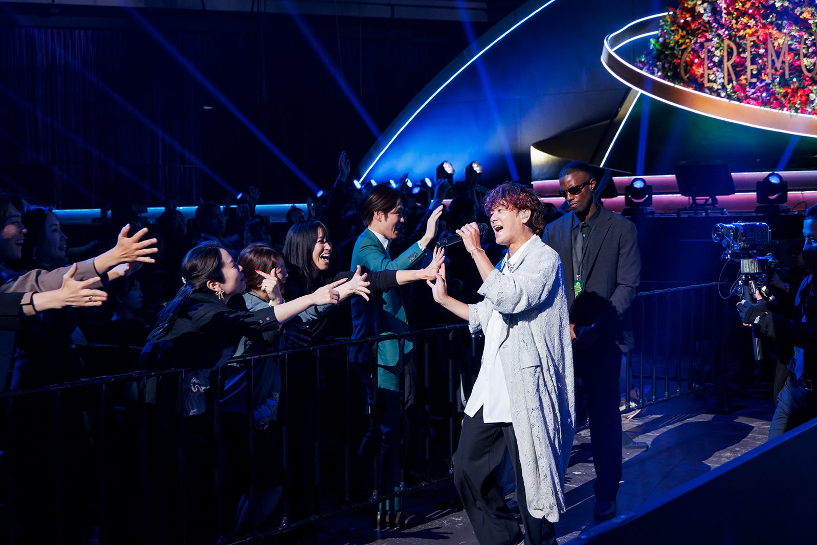 HY／撮影：田中聖太郎写真事務所