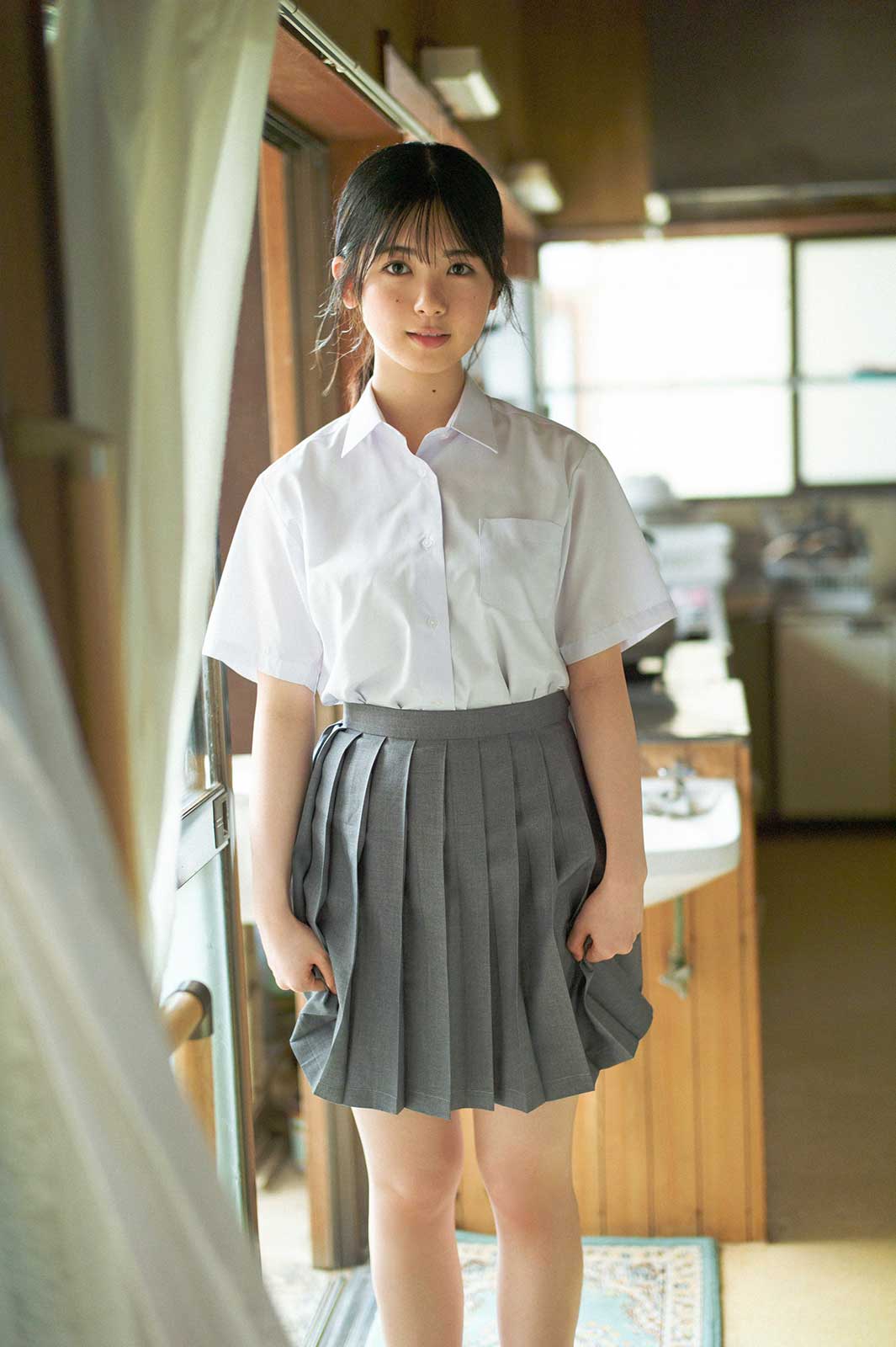 乃木坂46 筒井あやめ 37th制服 SR 生写真 乃木コレ 乃木坂46 生写真 コンプ レア 筒井あやめ 乃木コレ 37th制服