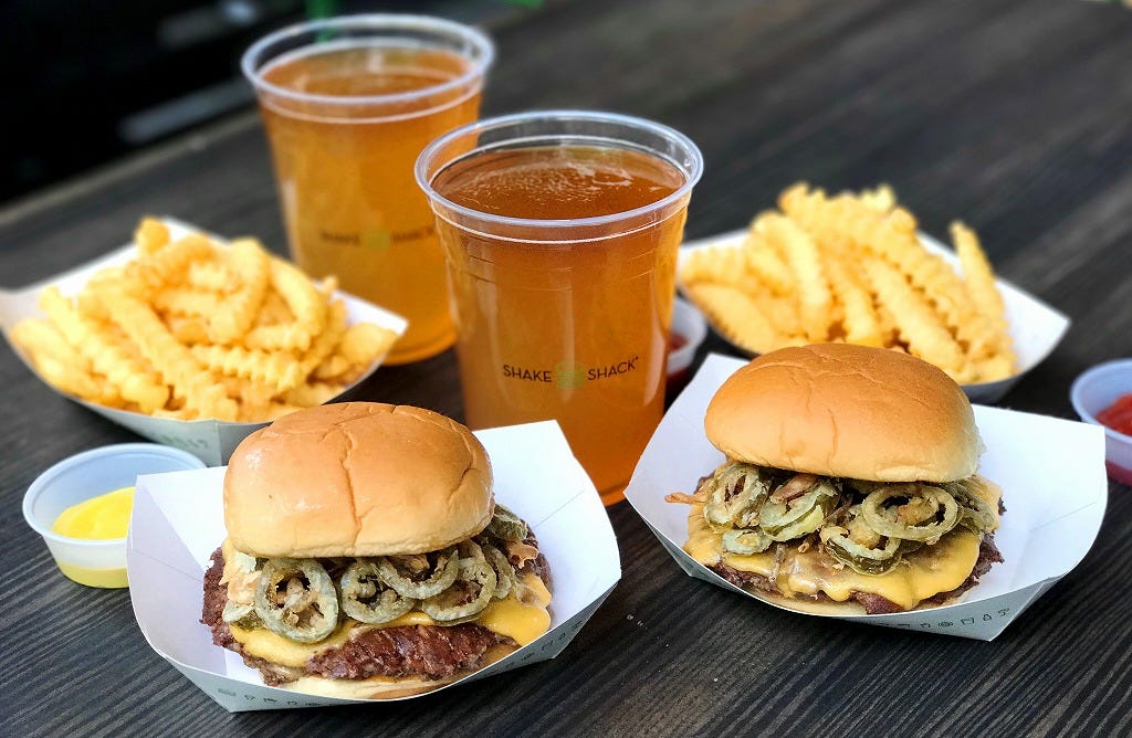 NY発人気ハンバーガー「シェイクシャック」新宿サザンテラス店OPEN 真夏のひんやり限定スイーツメニューも