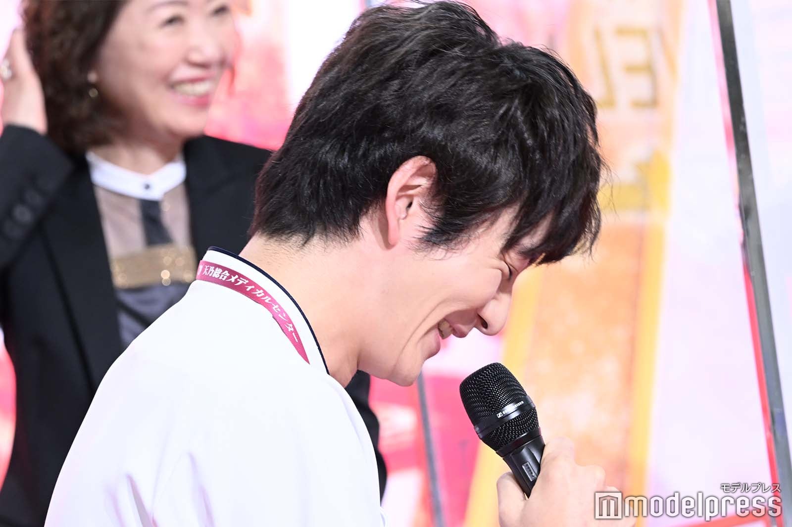 自分の勘違いに気付いた岡田将生（C）モデルプレス