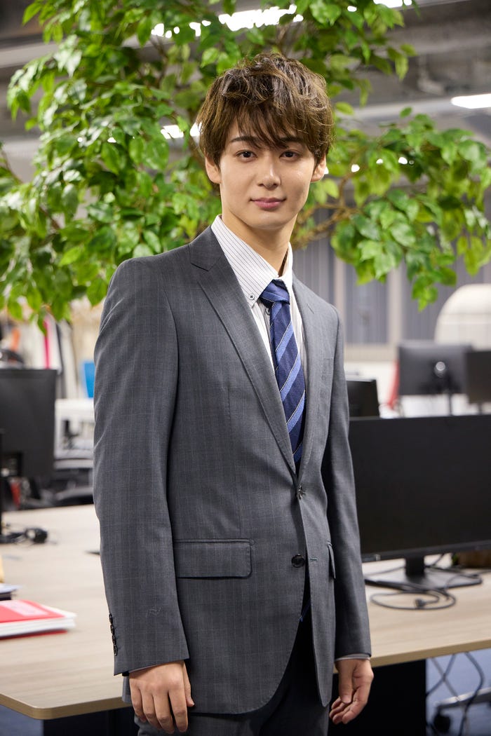 太田駿静(C)「復讐カレシ~溺愛社長の顔にはウラがある~」製作委員会・MBS