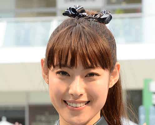 瀧本美織、決意表明「絶対後悔させない」 サプライズ発表で会場沸かす