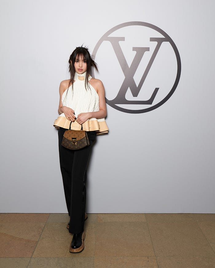 ヘイン(NewJeans) (C)LOUIS VUITTON