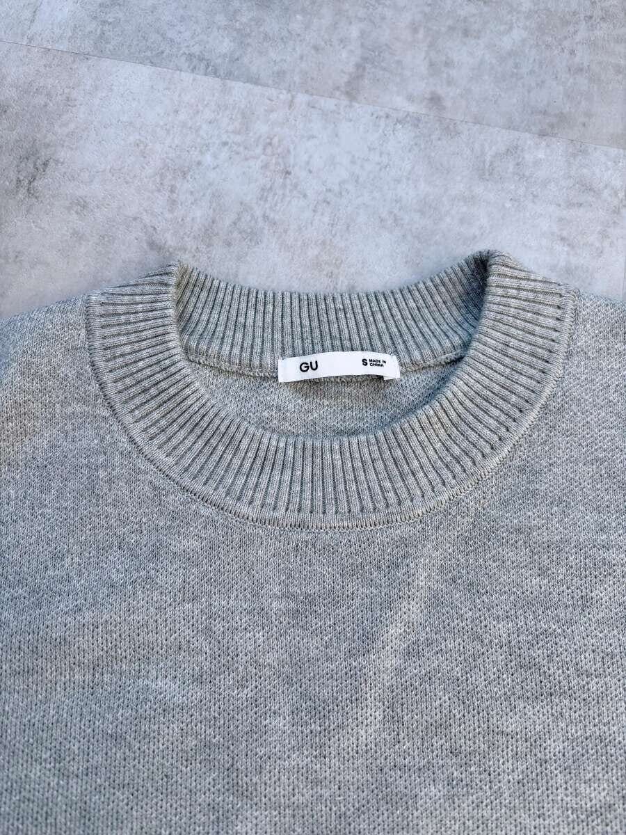 GUスウェットライクニットオーバーサイズプルオーバーの首周り