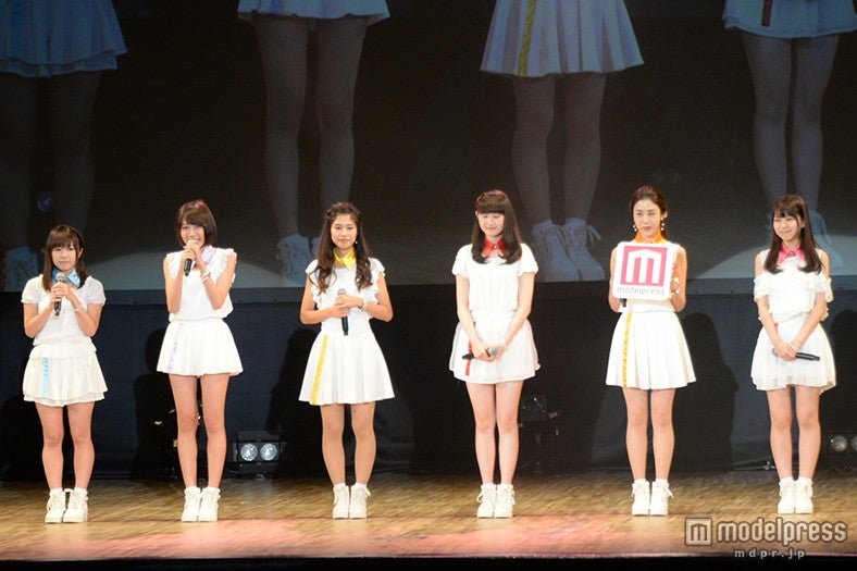 Re:ガールズ（左から）愛内みさ、千畝あずみ、ayumi、福井有彩、yui、白石柚月