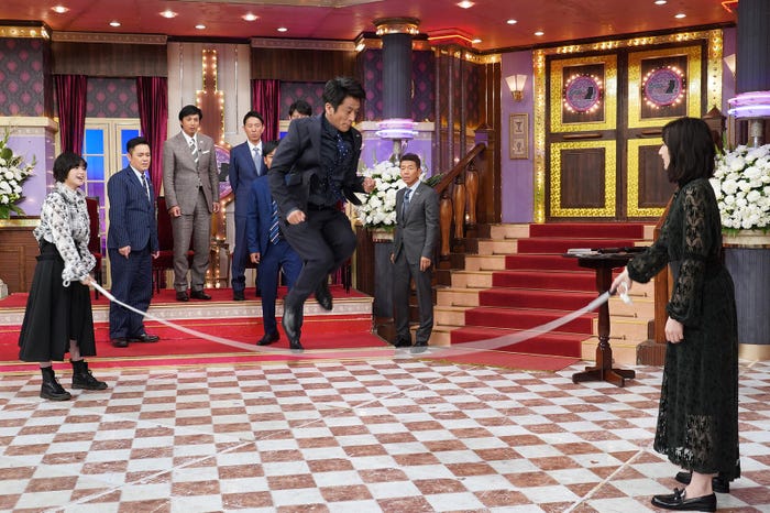 平手友梨奈&北川景子と長縄に挑戦 (C)日本テレビ