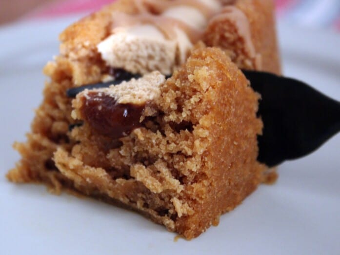 しっとり、少しほろほろとした食感