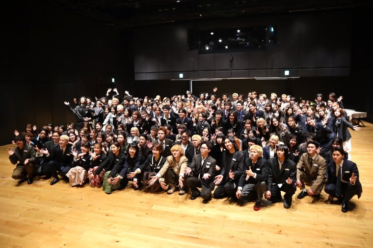 アンドエスティ、UA、ベイクルーズ 入社式で社長がメッセージ