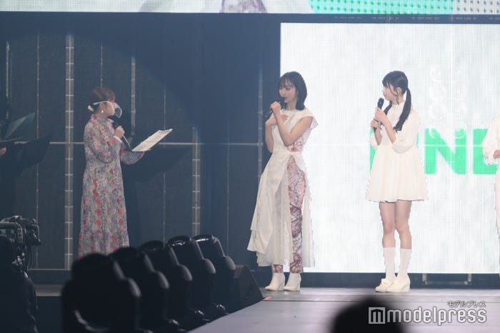 高橋みなみ、小栗有以、千葉恵里 (C)モデルプレス