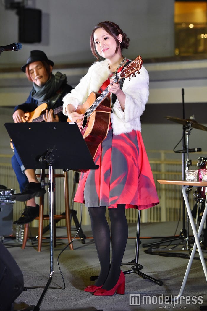 chay (C)モデルプレス