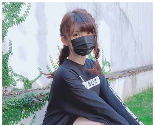 “日本一のコスプレイヤー”えなこ、美脚チラ見せブラックコーデに「可愛い」「天使」の声