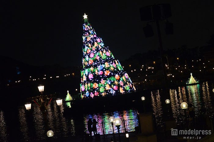 「カラー・オブ・クリスマス-アフターグロウ」