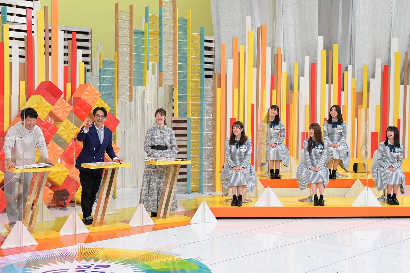 宮川一朗太、佐藤満春、AKIHO、日向坂46（C）MBS