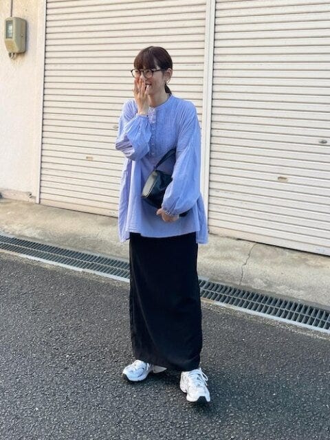 黒スカートコーデ