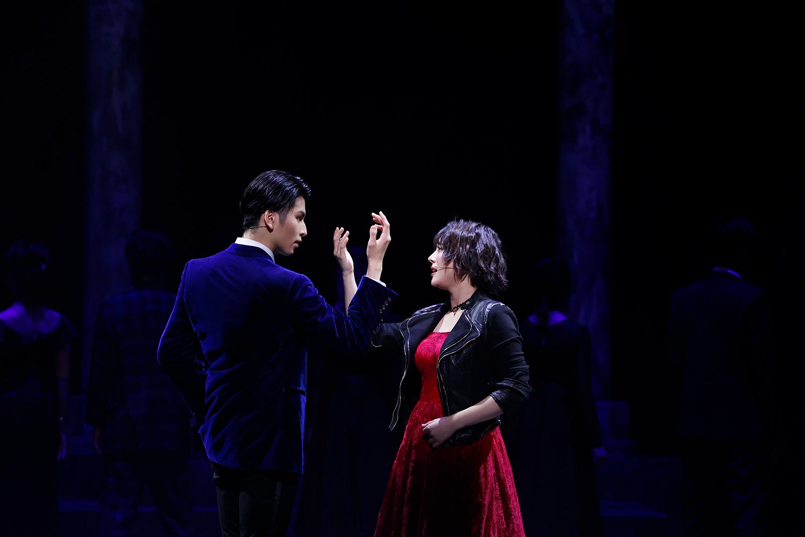 長谷川慎、北乃きい／舞台「ロミオ＆ジュリエット」ゲネプロより（C）ロミオ＆ジュリエット製作委員会