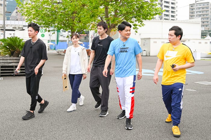 佐藤健、西野七瀬、山田裕貴、ノブ、せいや (C)TBS