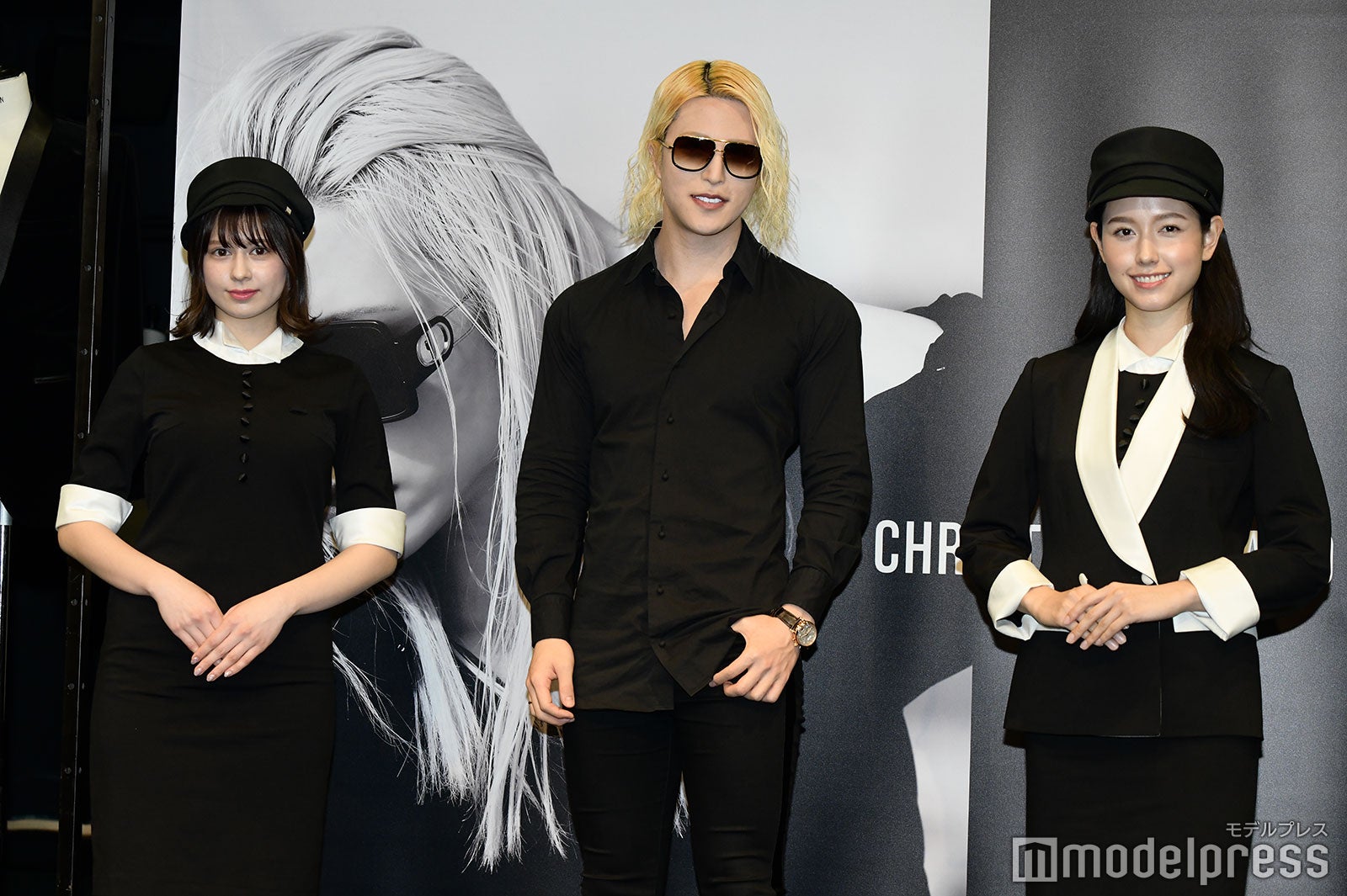 ROLAND（中央）（C）モデルプレス